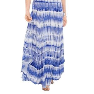 🆕 NWT Tie-Dye Maxi Skirt
STYLE: 570226702
Chico’s Size 3 (16-18) XL